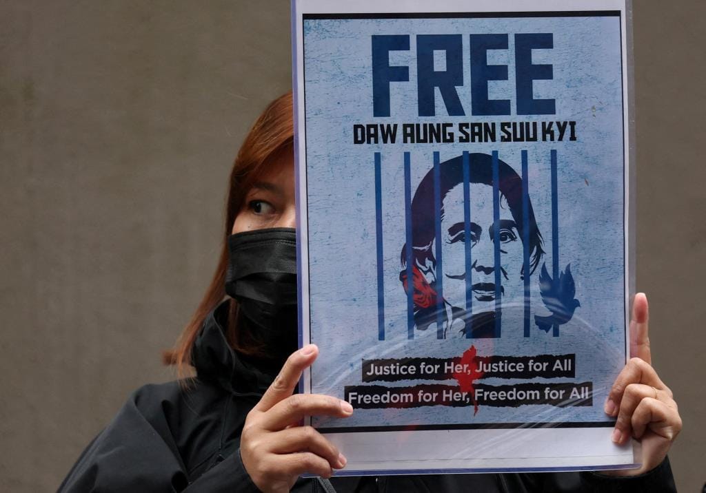 US and ASEAN Chair Call in Unison for Unconditional Release of Aung San Suu Kyi
