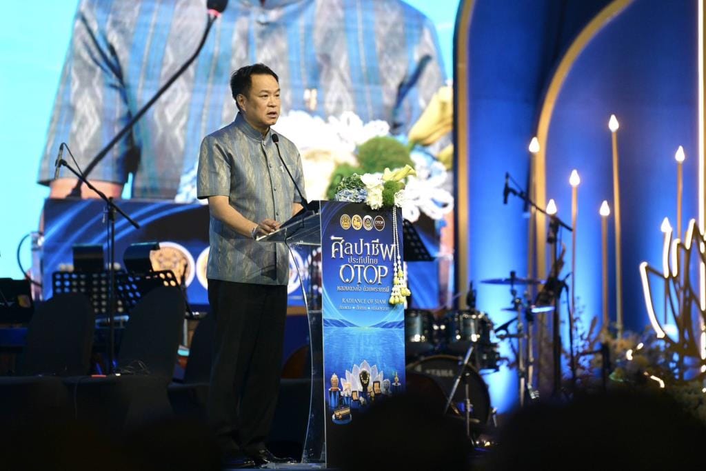 PM Opens "Silpachip Prateep Thai OTOP: Hearts United by Royal Grace" Event, Hails It as a Key Step for Producers and Entrepreneurs