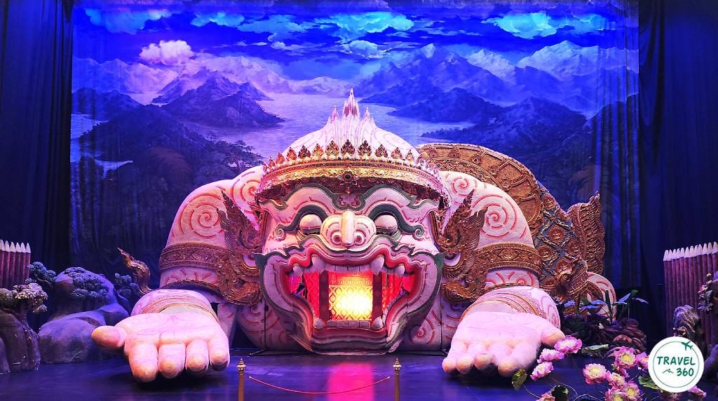 The "Rian-Ru-Rueang Khon" Building: A Splendid Showcase of Thai Khon Dance-Drama, a World Cultural Heritage Under the Royal Patronage of the Queen Mother