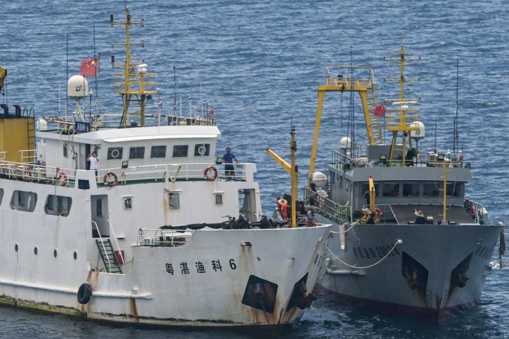 Chinese Institute Calls for Civilian Ship Conscription Standards to Support Military Missions, Drawing Lessons from the Falklands War