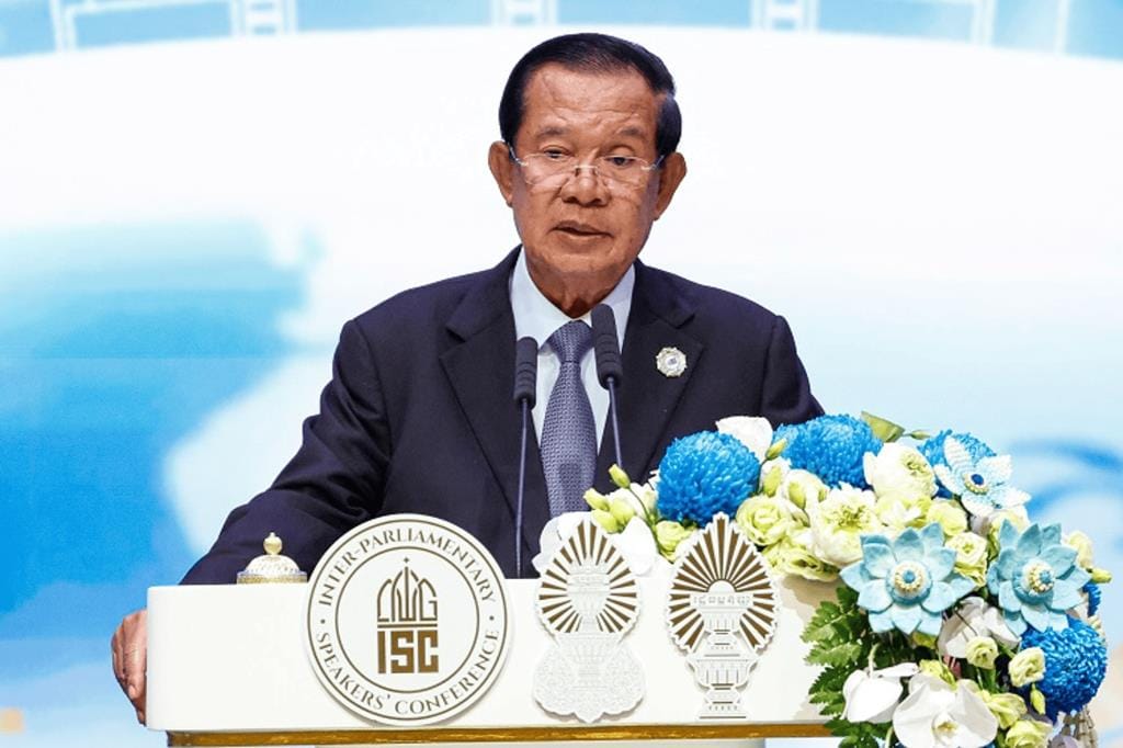Hun Sen Takes the Floor at International Parliamentary Speakers' Conference, Blaming Thailand for Using Scammer Crackdown as Pretext to Seize Cambodian Territory, Warns of Collapse of World Order
