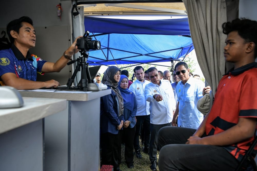 Malaysia prepares to send first batch of Myanmar refugees home at the end of September