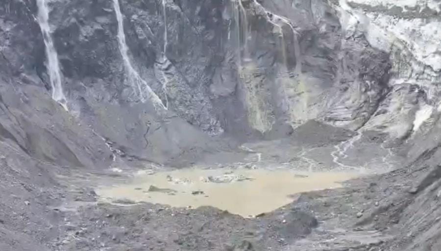 Drones surveying Tibet discover new "barrier lake"