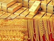 Gold won't stop! Up another 250 baht, closing in on 70,000