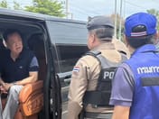 "Anutin" Has His Car Searched by Police While Making Unannounced Stop to Inspect Checkpoint in Buriram — Officers Say Nothing Found in PM's Car, but Regular Checkpoints Turning Up "Only Drugs"