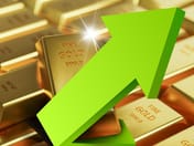 Gold surges 1,550 baht per baht-weight, fabricated gold selling price breaks through 70,000 baht