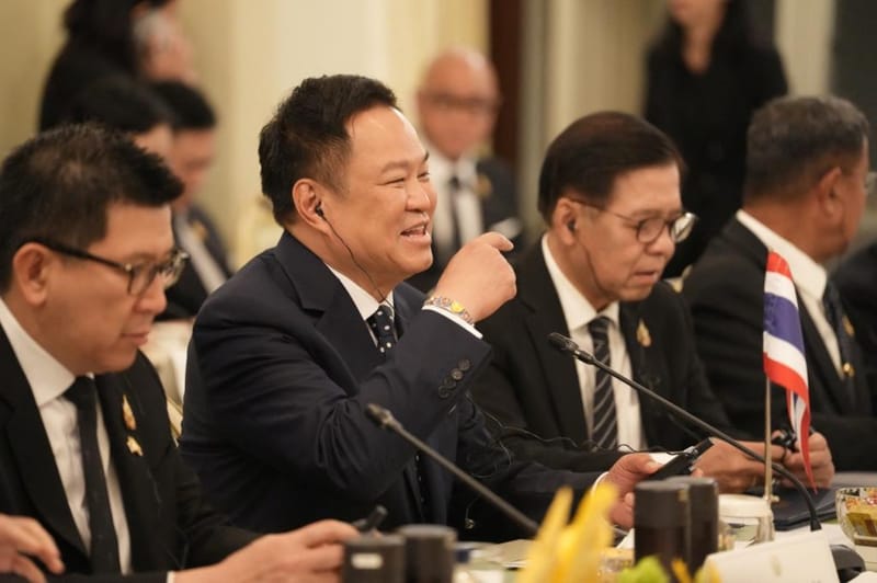 Thai-Myanmar leaders hold warm talks, opening a new chapter in economic cooperation with a bilateral trade target of $12 billion
