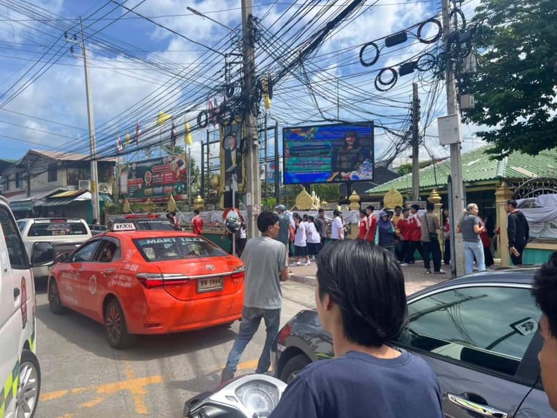BREAKING! School shooting at Debsirin Nonthaburi School — 2 teachers killed, gunman shot dead