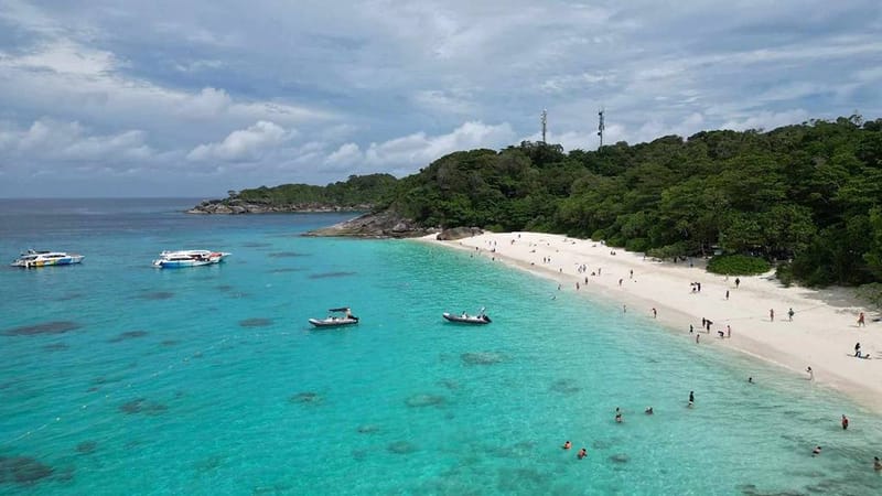 "Similan" — the paradise of the southern sea: once open for overnight stays on the island, now only day trips