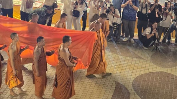 TAT Hosts Grand "Robe-Draping for Luang Pu Tuad" Ceremony for the 13th Time, Inviting Faith-Based Tourists to Seek Blessings at Wat Huay Mongkol