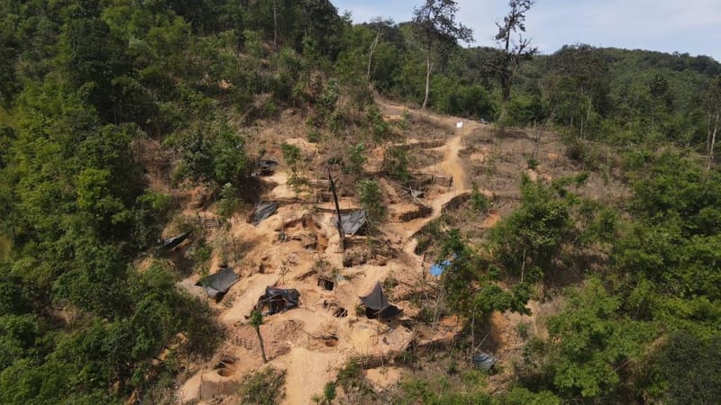 URGENT! Forces Mobilized to Search for 3 Missing Thong Pha Phum National Park Rangers Who Disappeared While Patrolling to Intercept Illegal Gold-Mining Gang
