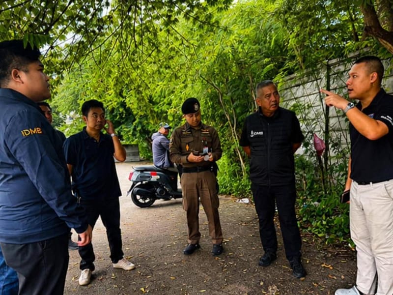 Entire gang nabbed! 7 teenage delinquents rob lost Japanese tourist in Makkasan area, claim no weapons were used, walked away with just 1,400 baht