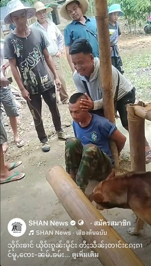 Villagers Reach Their Limit! They Mob and Capture Kachin Soldiers, Burn Toll Checkpoint on Muse–Namkham Road in Northern Shan State