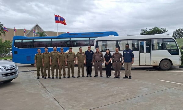 Laos Cracks Down Hard! Another 70 Thai Gambling Website Admins Sent Back After Raid on Network Based at Sikhom Market Area, Vientiane
