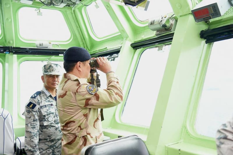 PM Boards HTMS Chakri Naruebet to Inspect Royal Thai Navy Combat Readiness, Observes Frigate Capabilities, Eyes Additional Weapons Procurement to Replace Decommissioned Equipment After Thailand-Cambodia Confrontation