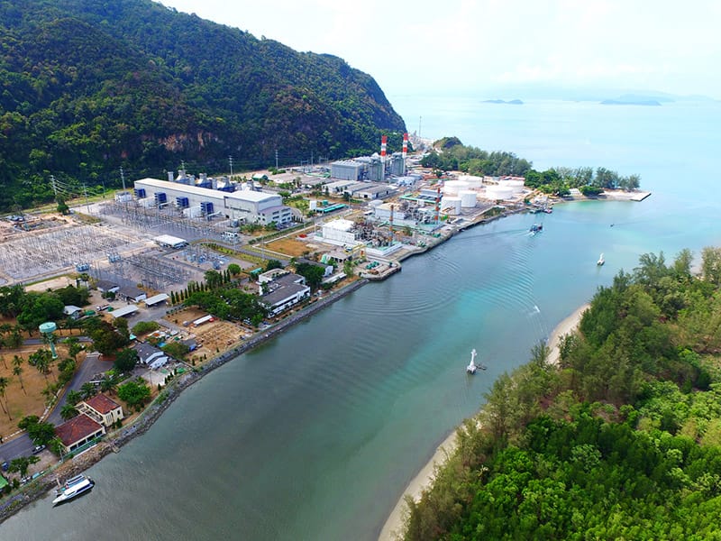 Data Centers Ignite Battle Over "Water–Power–EEC" as Communities Gather Signatures in Opposition, Fearing Resources Will Be Handed Over to Industry