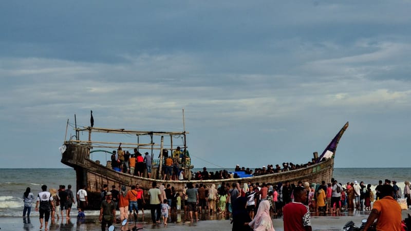 Malaysia seeks safety guarantees from Myanmar after proposing sea repatriation of 5,000 Rohingya refugees