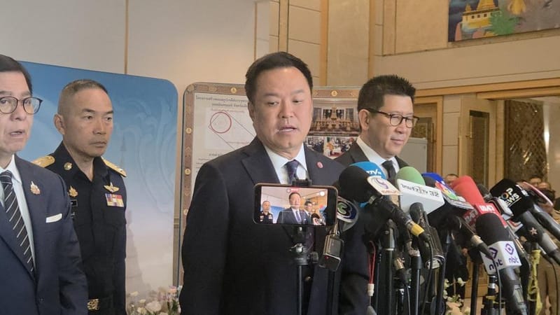 "Anutin" dismisses fake news about rally to oust government, declares administration works with dedication and honesty — all ministers ready to answer opposition's doubts before the entire nation