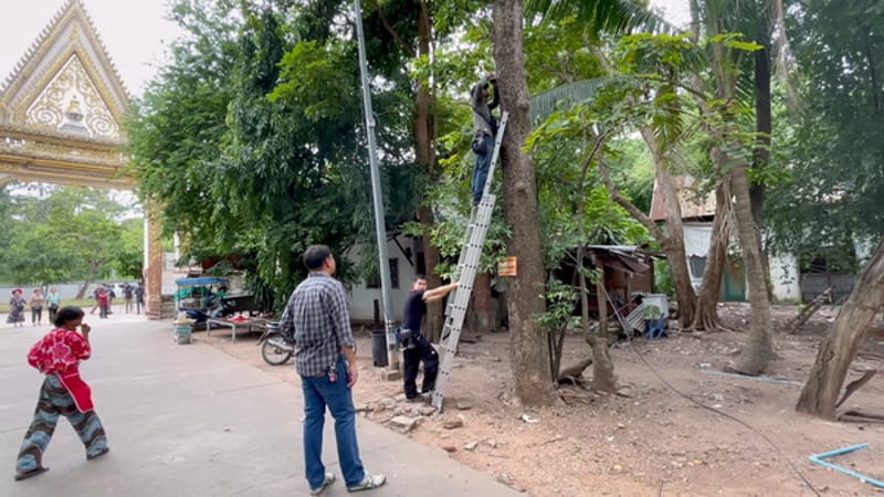 Faith Pours In to Help Wat Pa Adulayaram — CCTV Cameras Donated for Security, While a Devotee Offers 1.5 Million Baht for Land Transfer but Abbot Declines