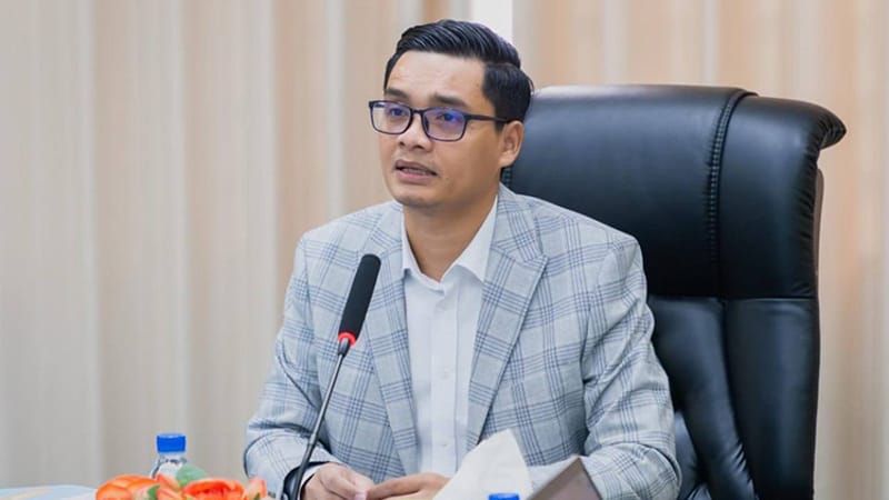 Cambodia blames Thailand's border closure for three more factory shutdowns, affecting 4,000 workers