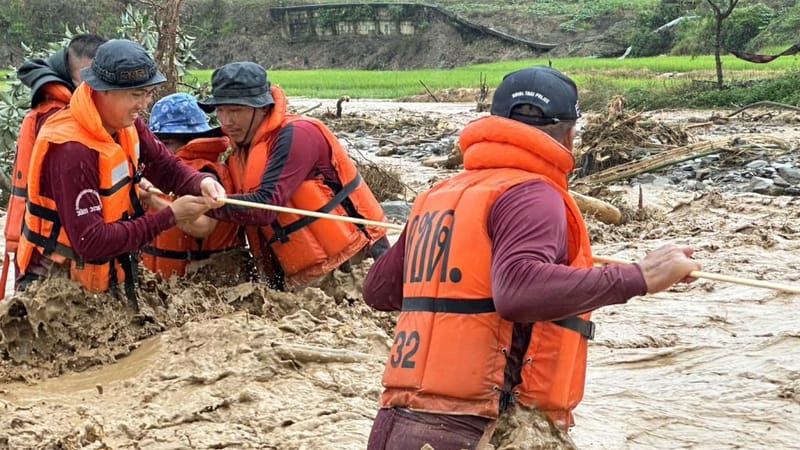 Death toll from flooding in Pua and Tha Wang Pha rises to 2; over 8,000 households and 16,000 people affected