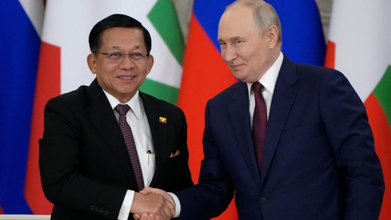 Putin Speaks at Length on Long-Standing Ties with Myanmar, Declares Readiness to Cooperate on Offshore Energy Exploration and LNG Exports