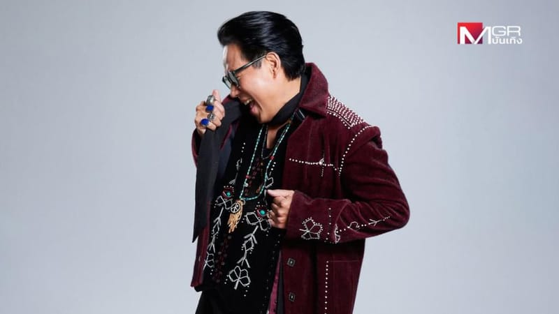 Bird Thongchai's manager announces no concert this year, posts photos of the singer traveling and making merit — fans say they'll wait as long as it takes