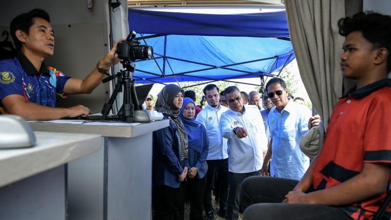 Malaysia prepares to send first batch of Myanmar refugees home at the end of September